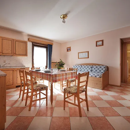 Lägenhet Bait Carosello Livigno